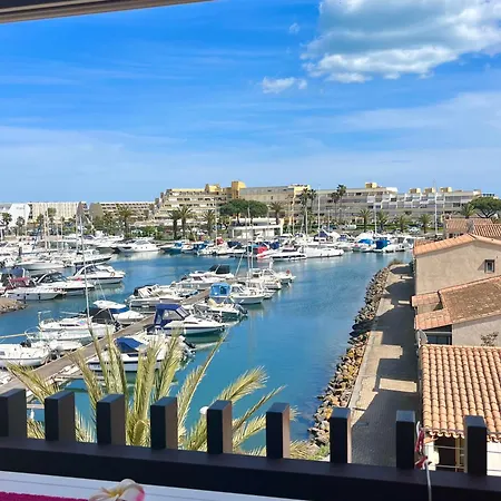 Absolu Chic Naturiste * אגדה